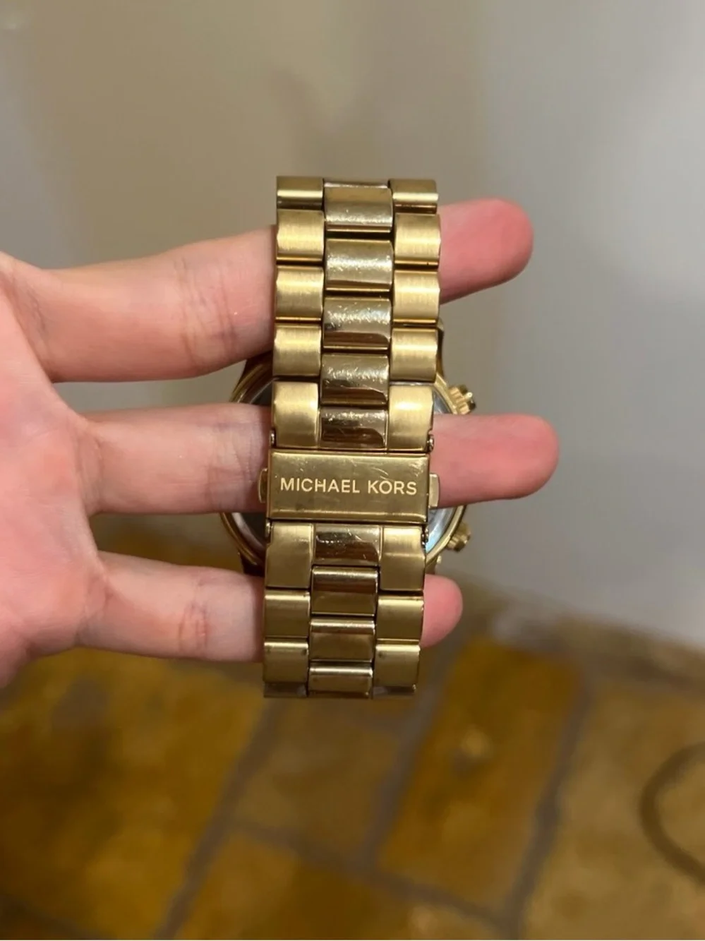 Michael Kors MK8407 Runway Flash Lens Gold Watch Green Flash Like New